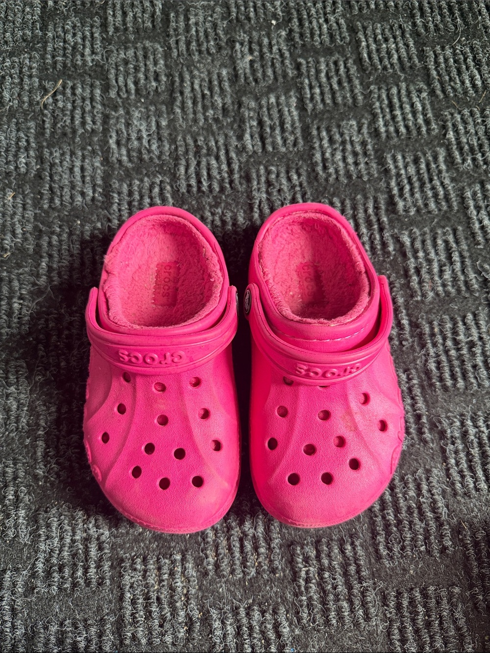CROCS Kids Hot Pink Fuzzy-Lined Clogs